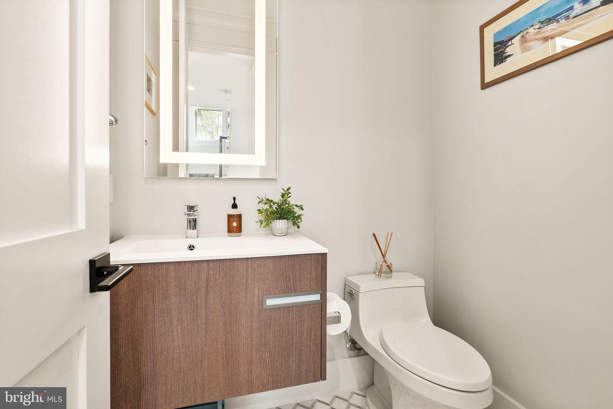 NORTH BETHESDA - Residential