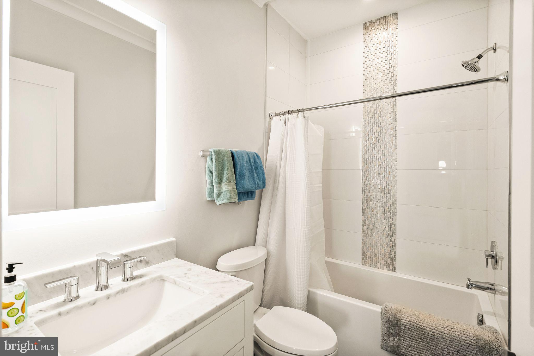 NORTH BETHESDA - Residential