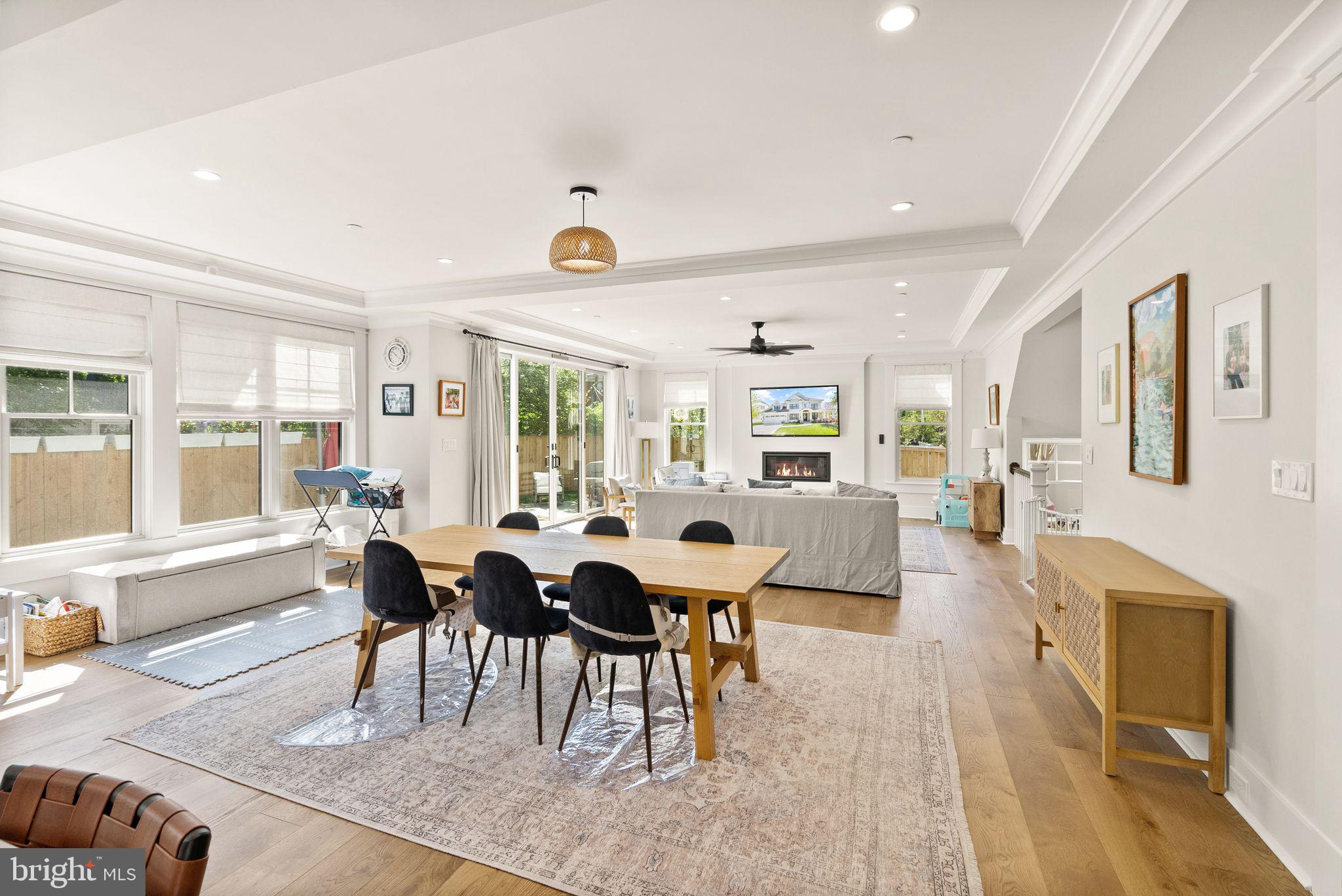 NORTH BETHESDA - Residential