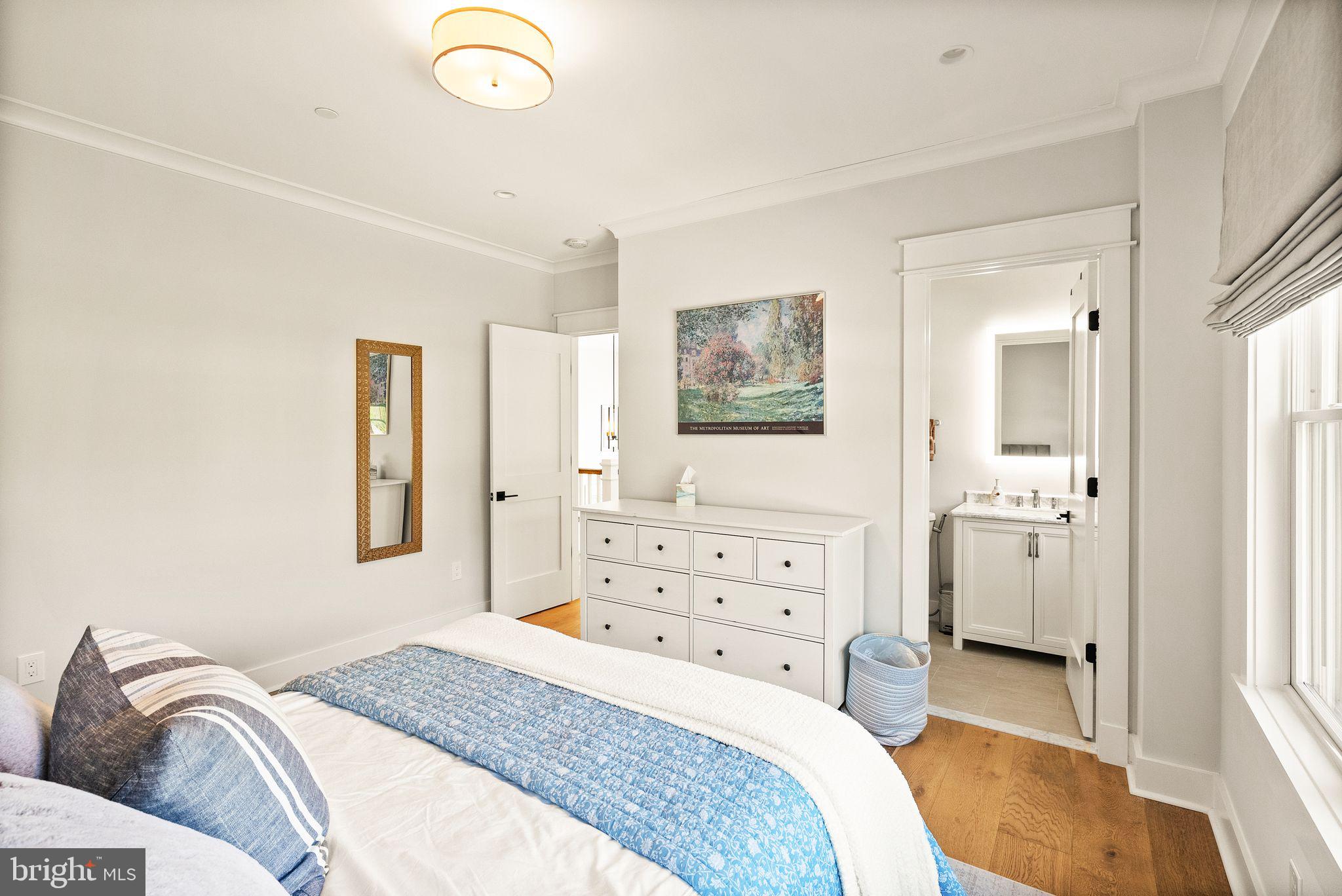 NORTH BETHESDA - Residential