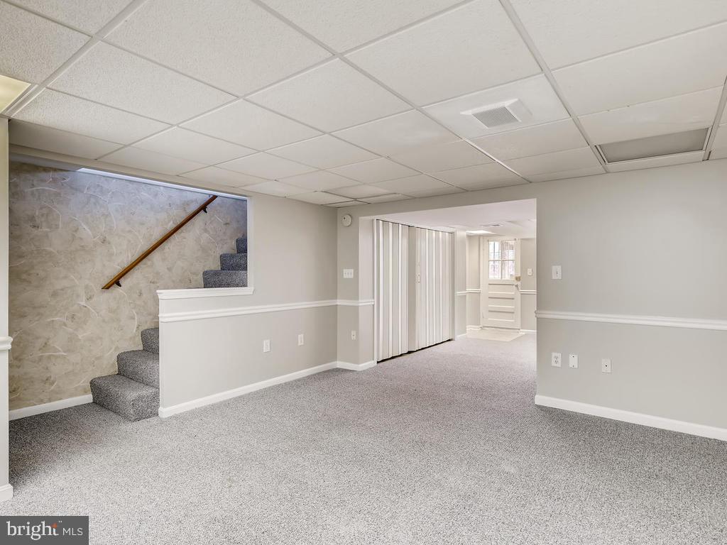 OAKLEIGH MANOR - Residential