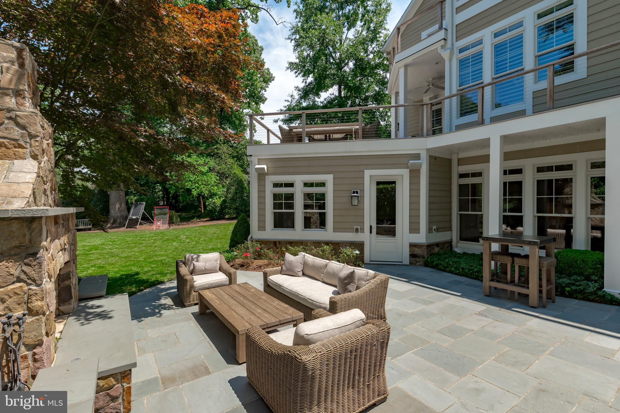 WARDOUR - Residential