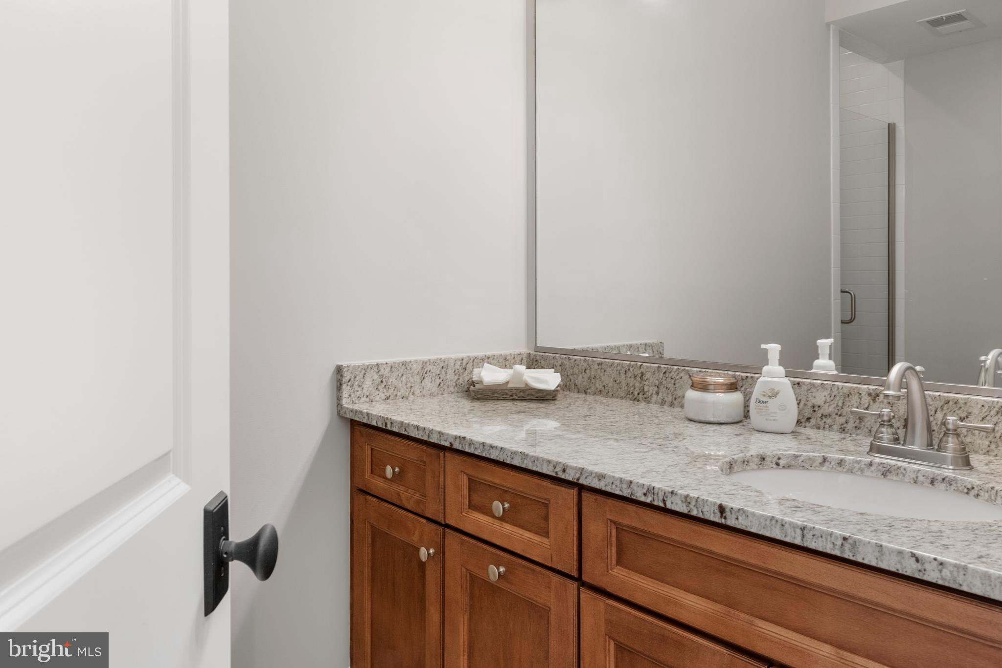 WARDOUR - Residential