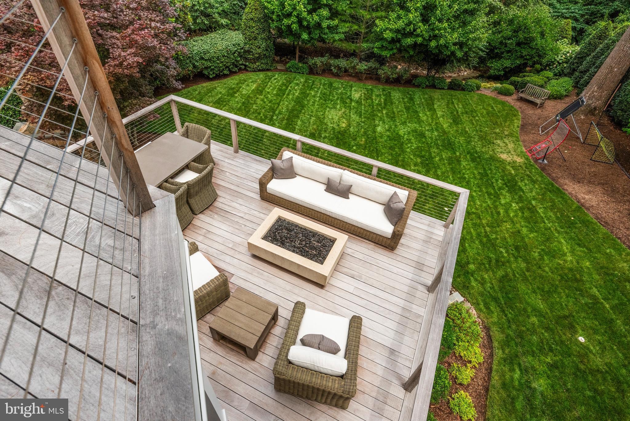 WARDOUR - Residential