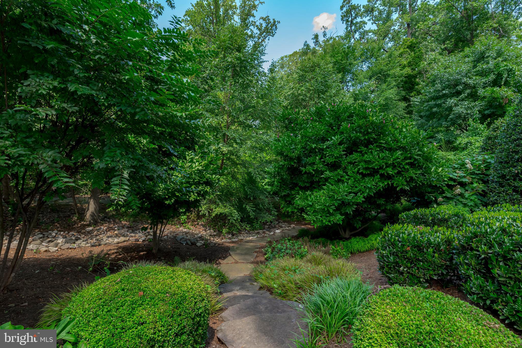 WARDOUR - Residential