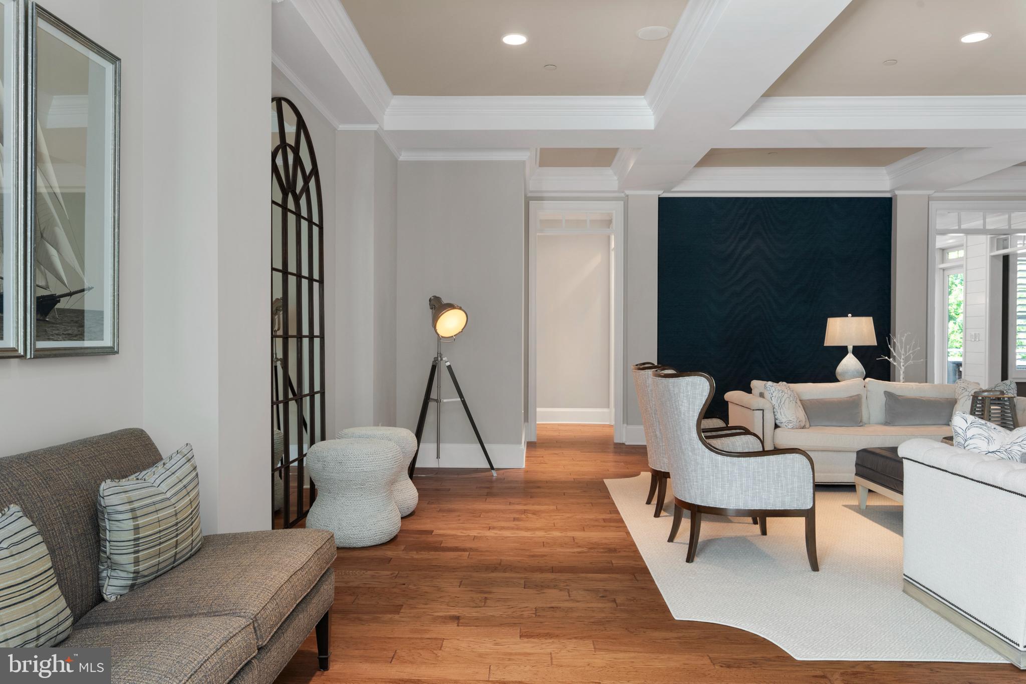 WARDOUR - Residential