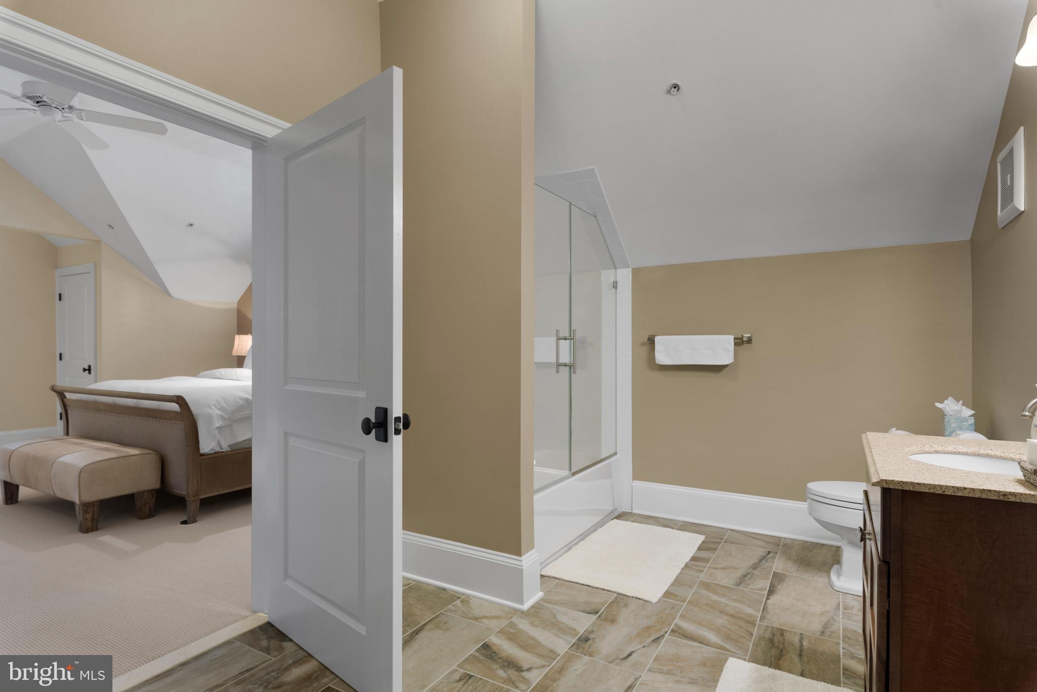 WARDOUR - Residential