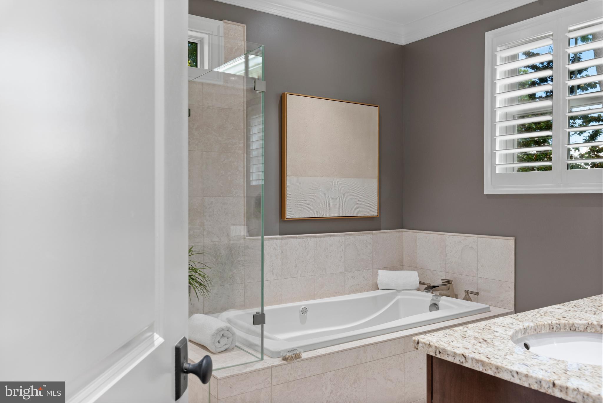 WARDOUR - Residential