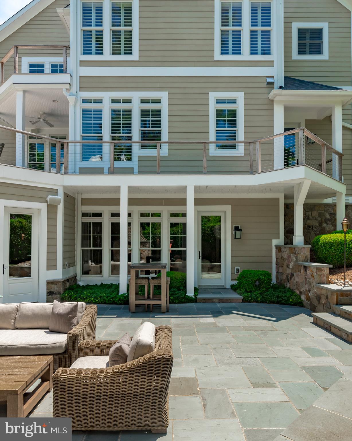 WARDOUR - Residential