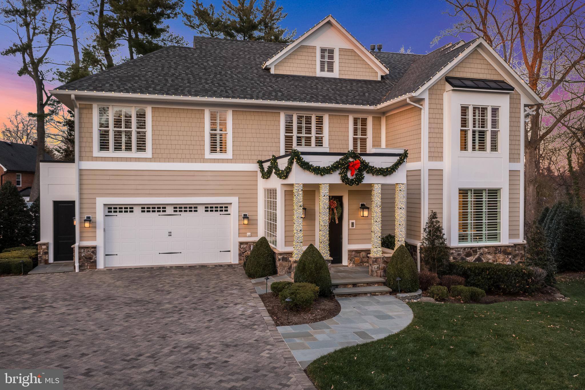 WARDOUR - Residential