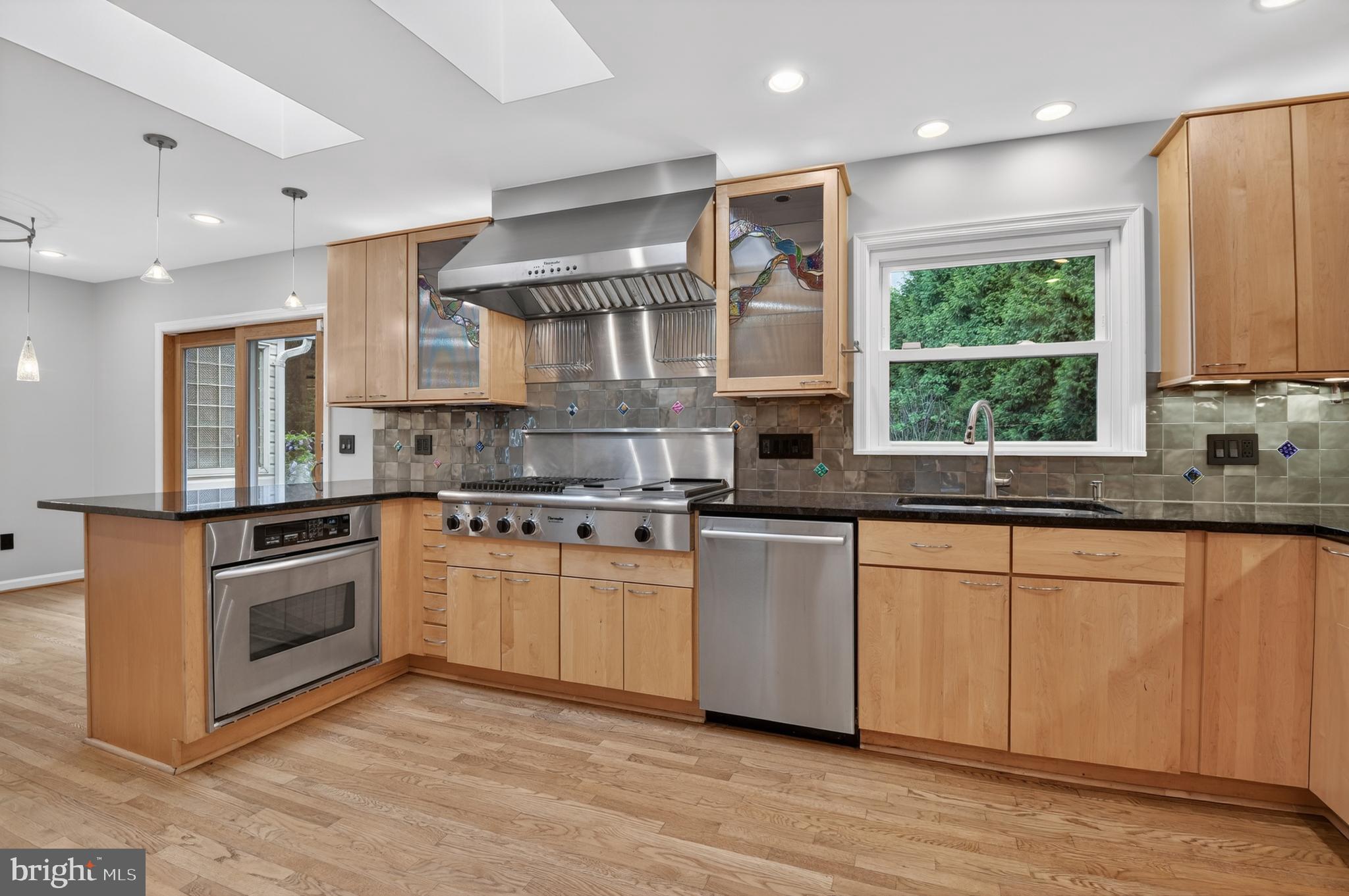 LAKEWOOD ESTATES - Residential
