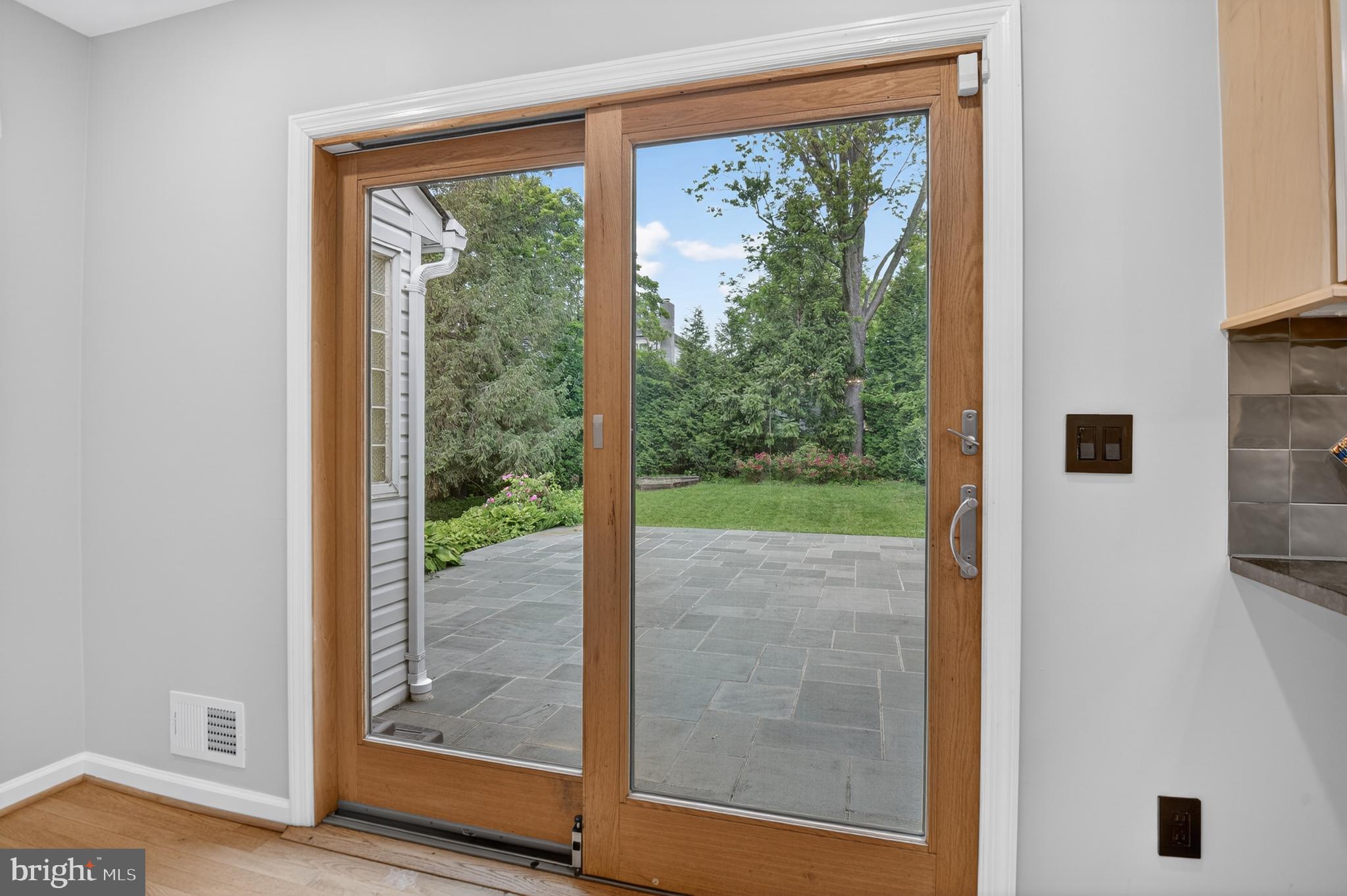 LAKEWOOD ESTATES - Residential