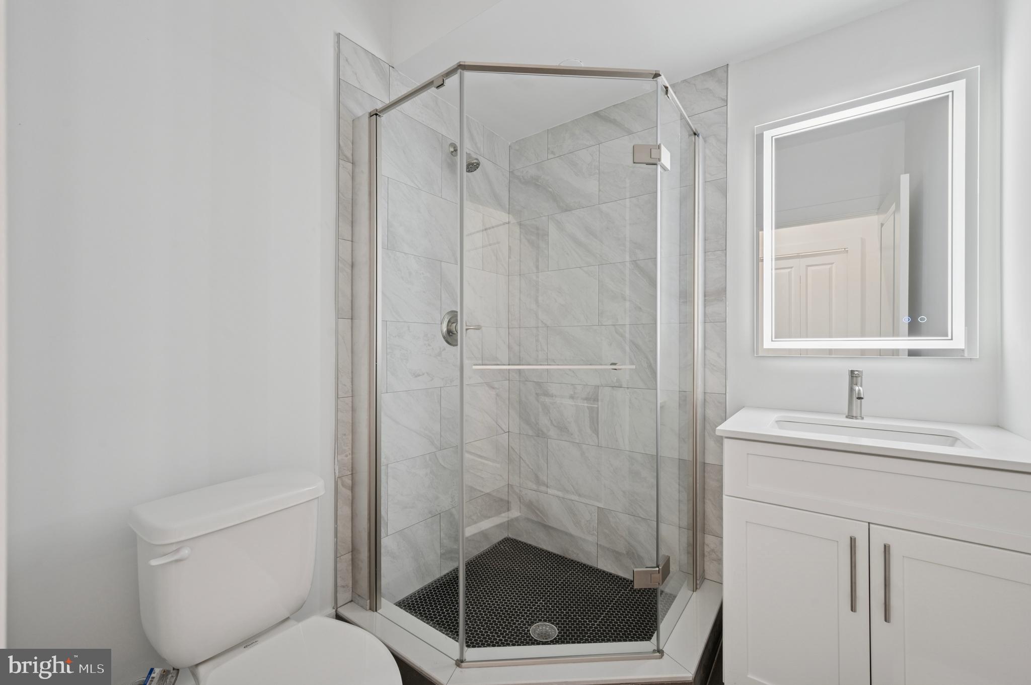 PHILADELPHIA - Residential Lease