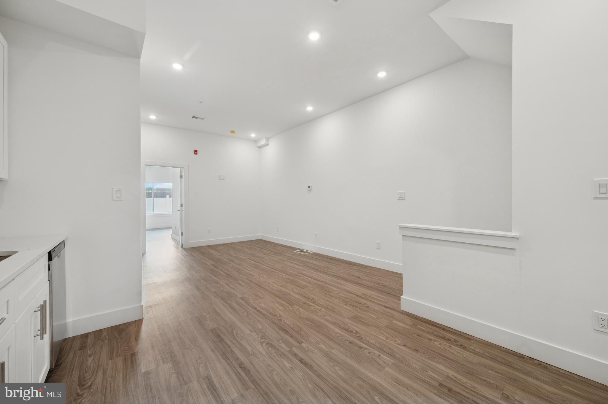 PHILADELPHIA - Residential Lease