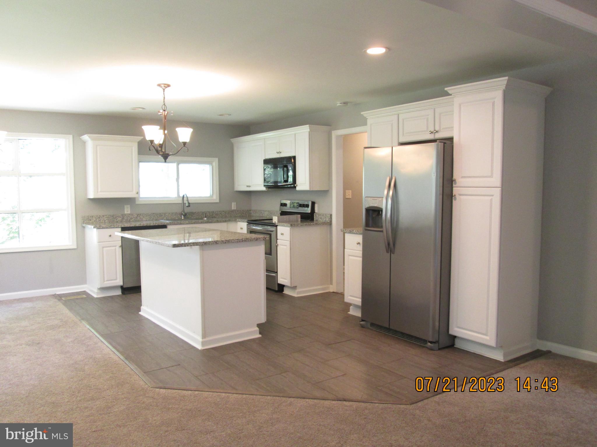 SHANNONDALE - Residential Lease