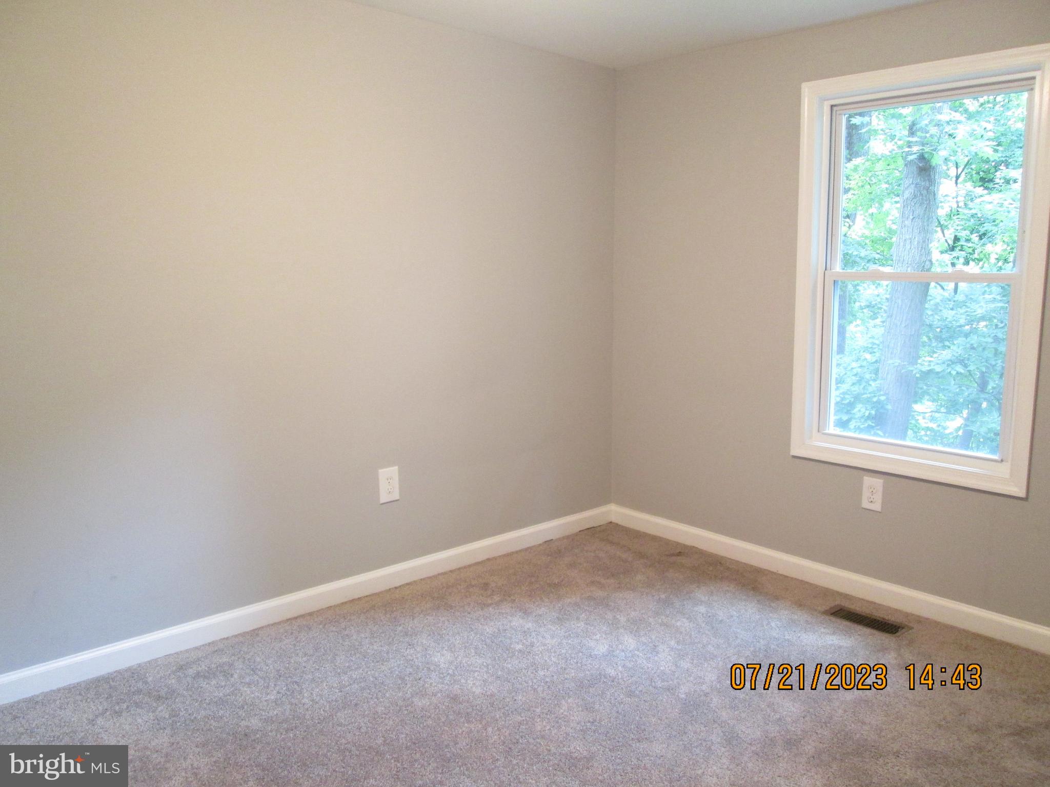 SHANNONDALE - Residential Lease