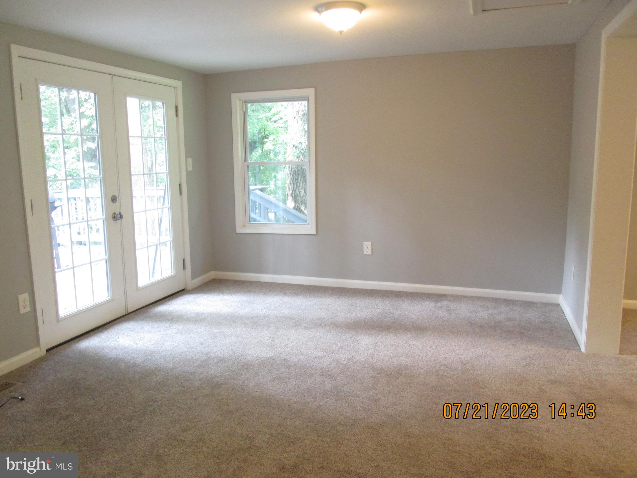 SHANNONDALE - Residential Lease