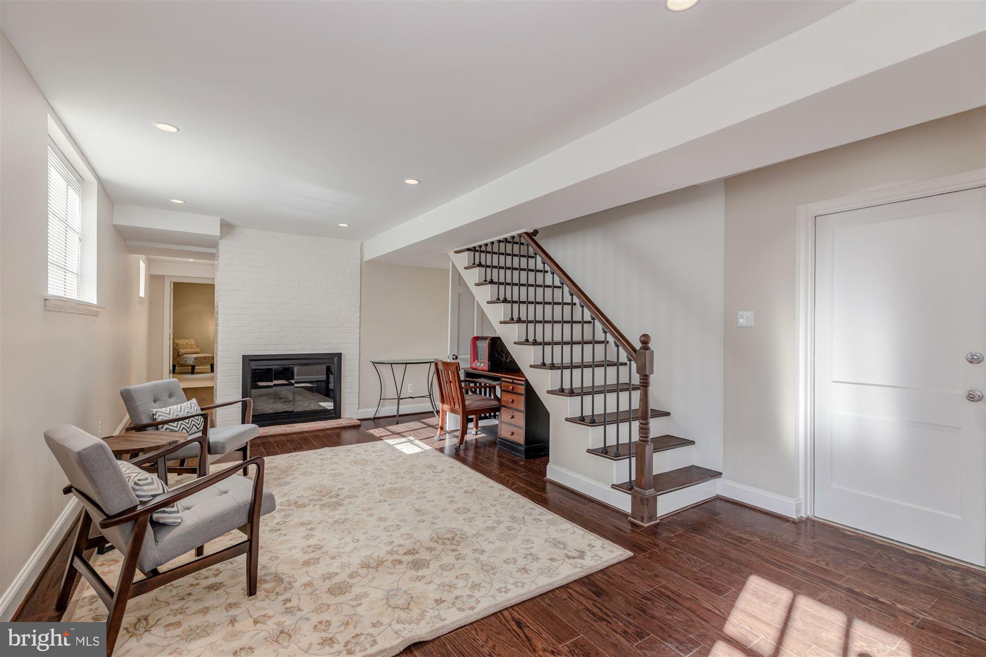 THE HAMLET - Residential