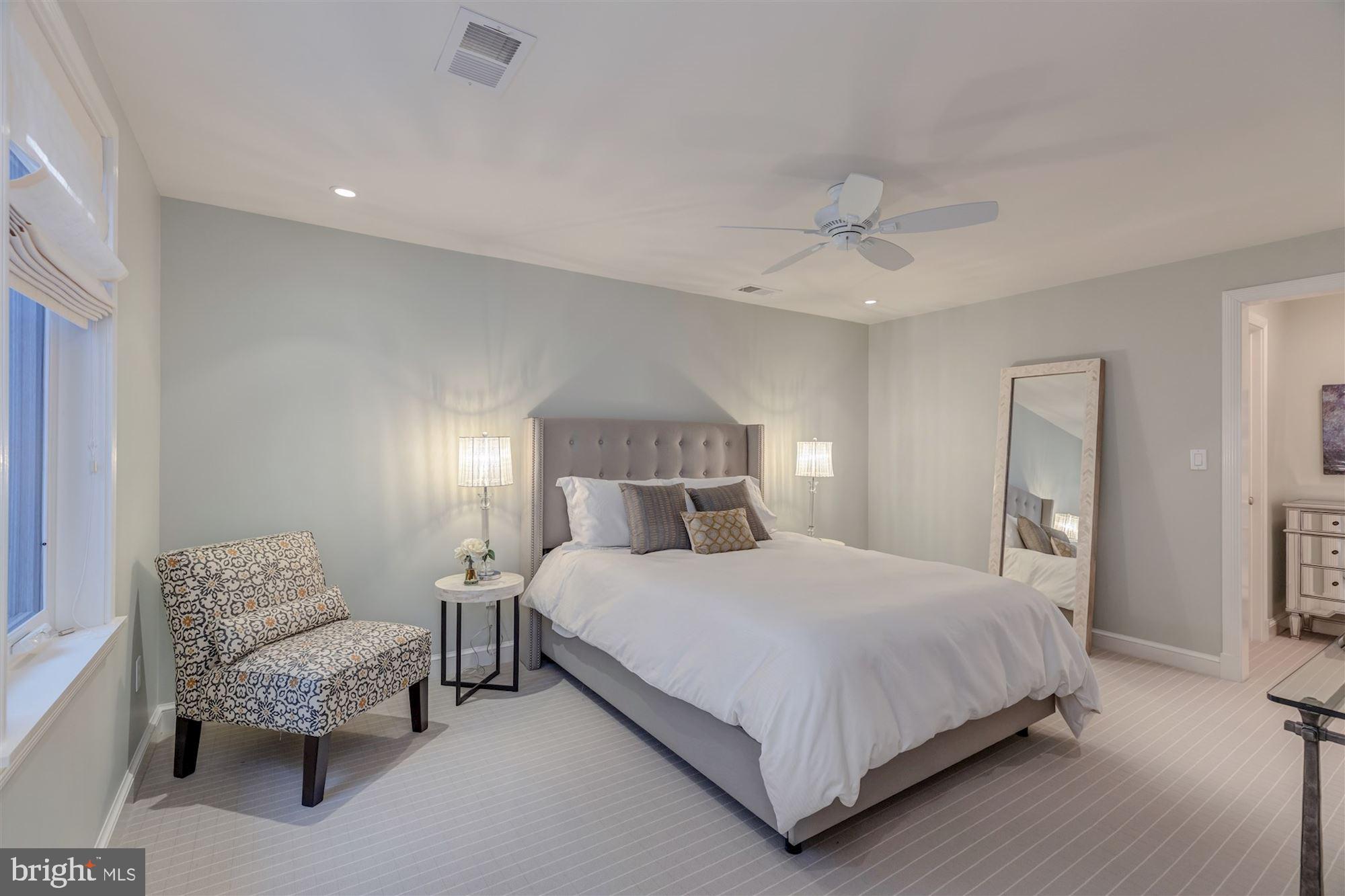 THE HAMLET - Residential