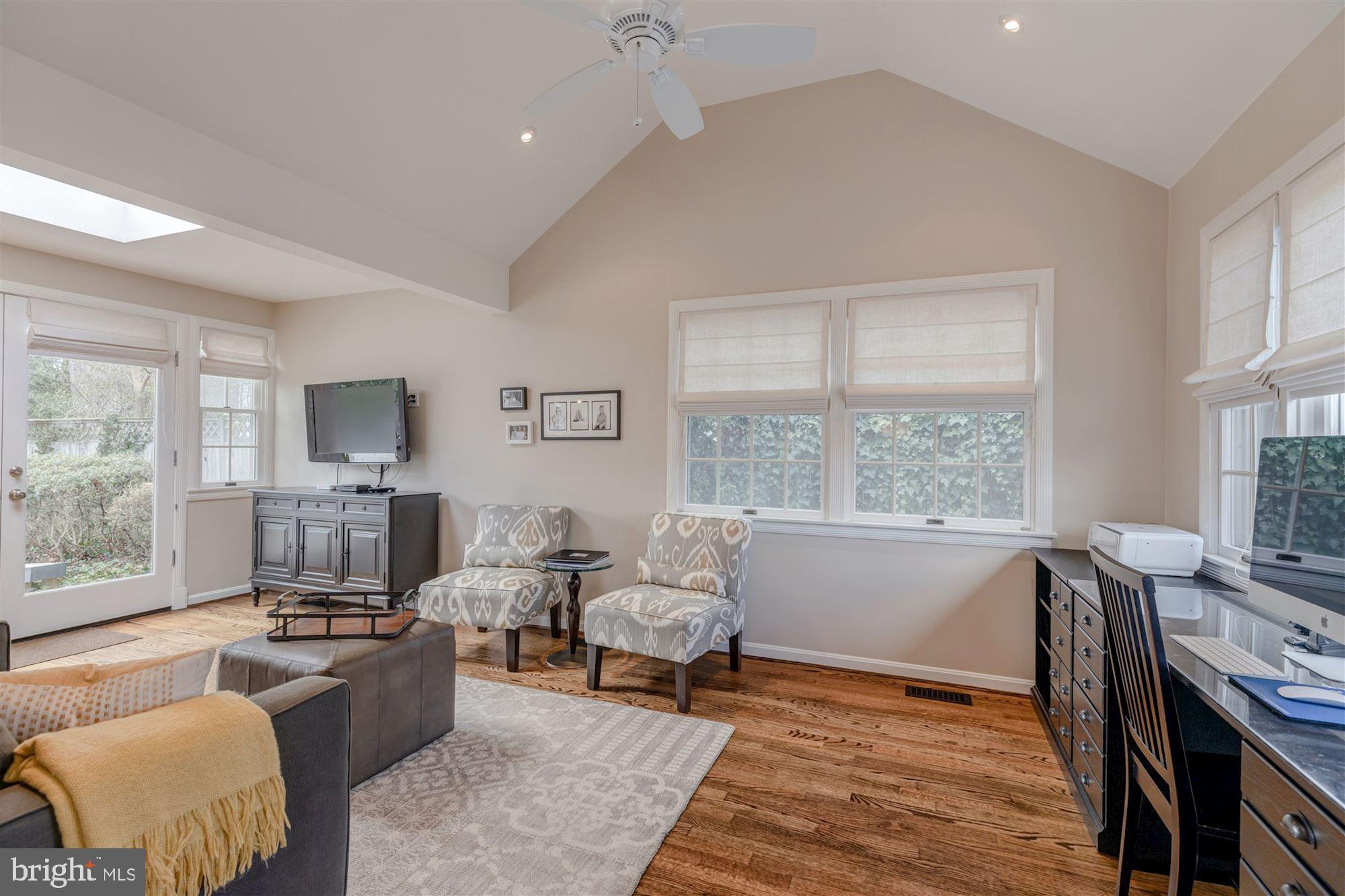 THE HAMLET - Residential