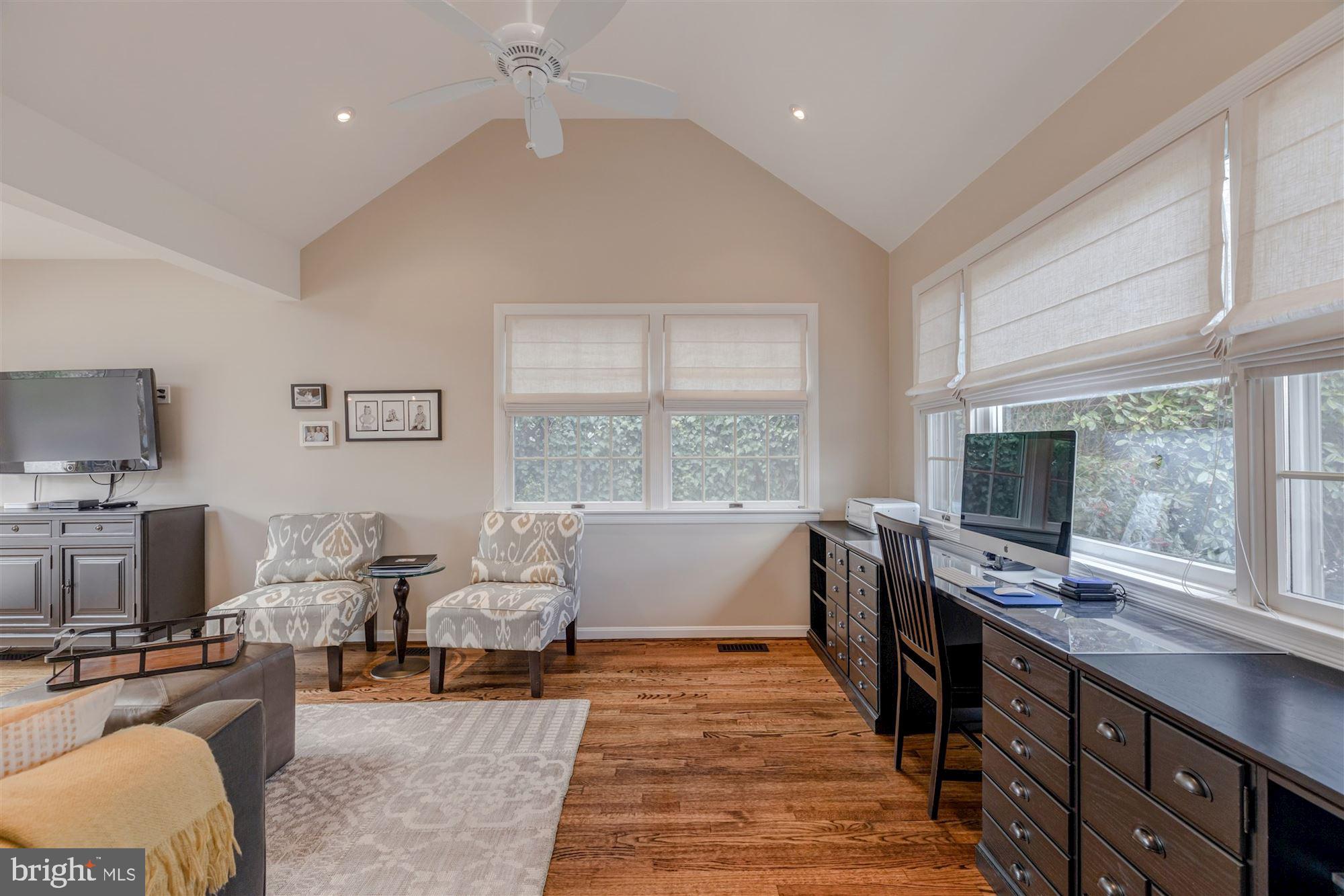 THE HAMLET - Residential