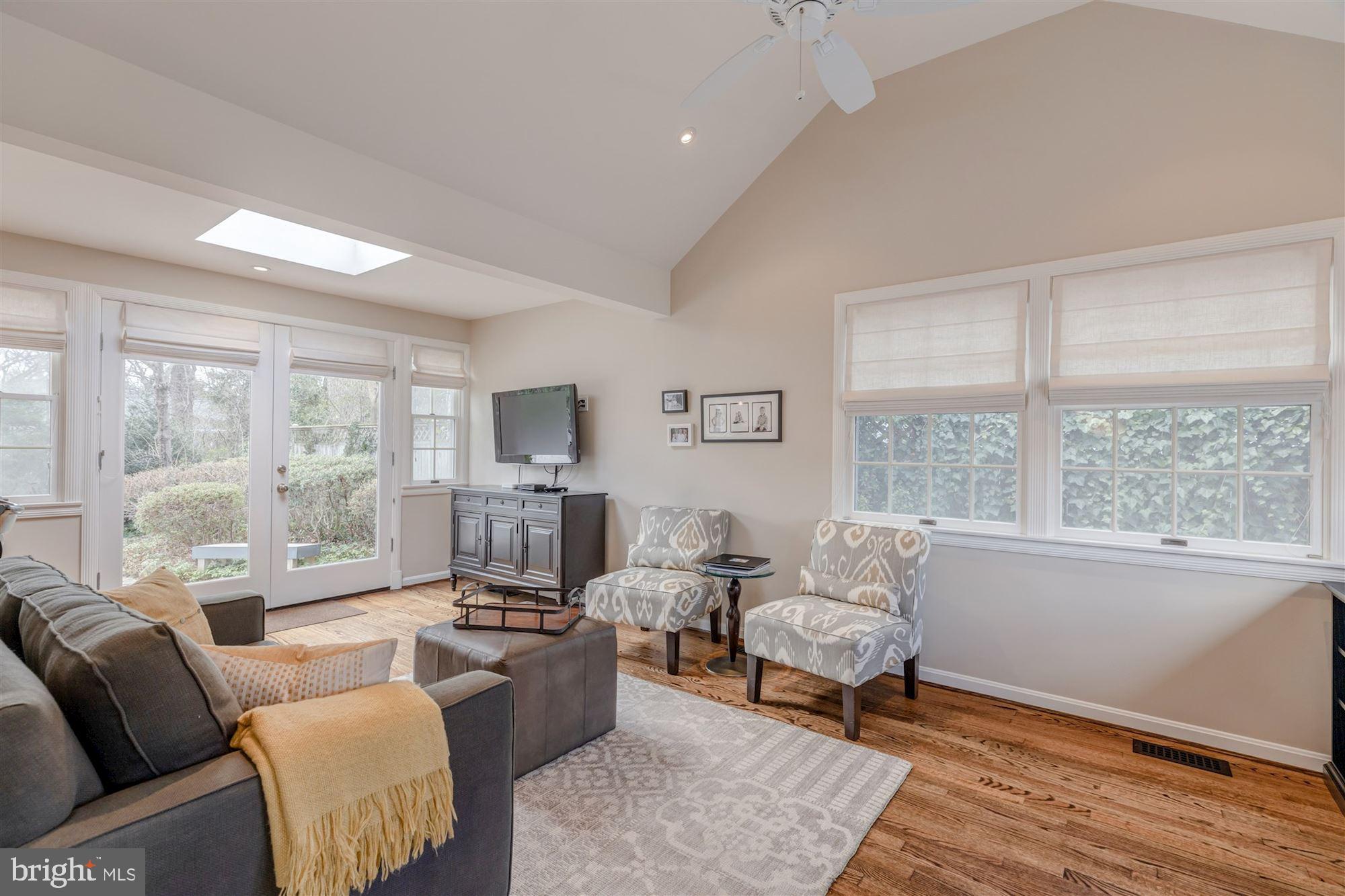 THE HAMLET - Residential