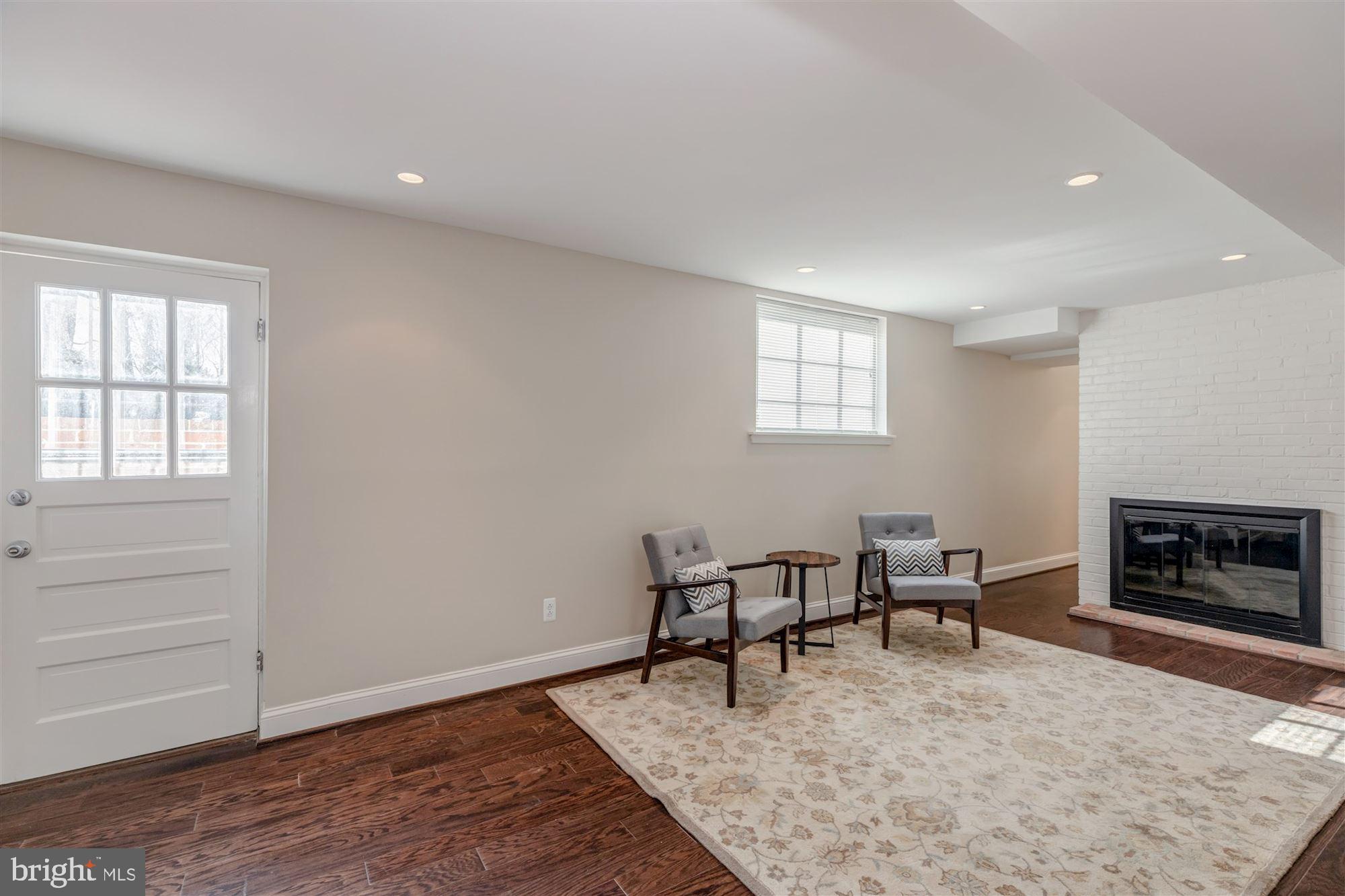 THE HAMLET - Residential