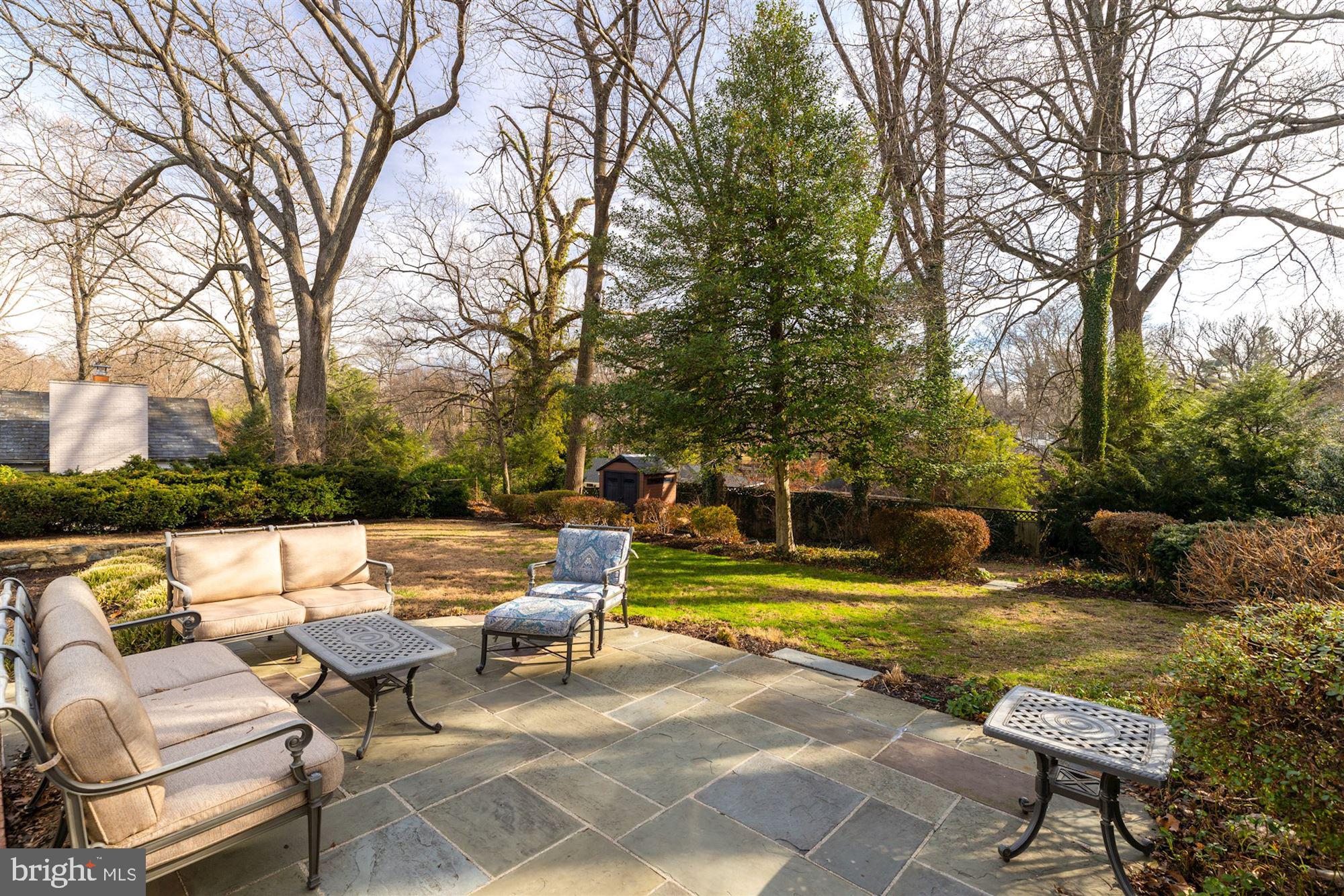 THE HAMLET - Residential