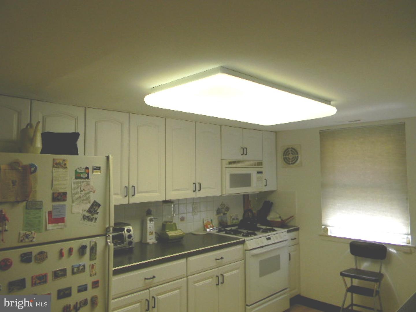 PHILADELPHIA (NORTHEAST) - Residential