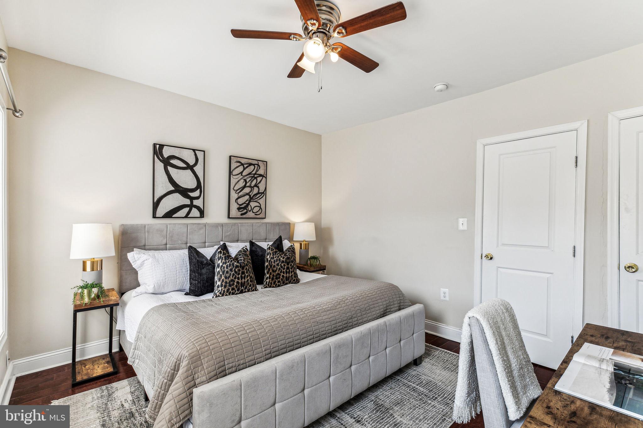 WHITMAN - Residential