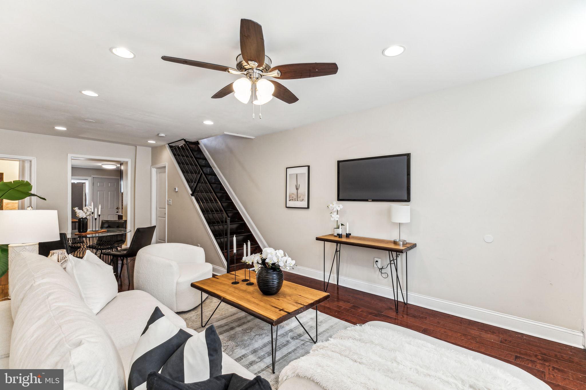 WHITMAN - Residential