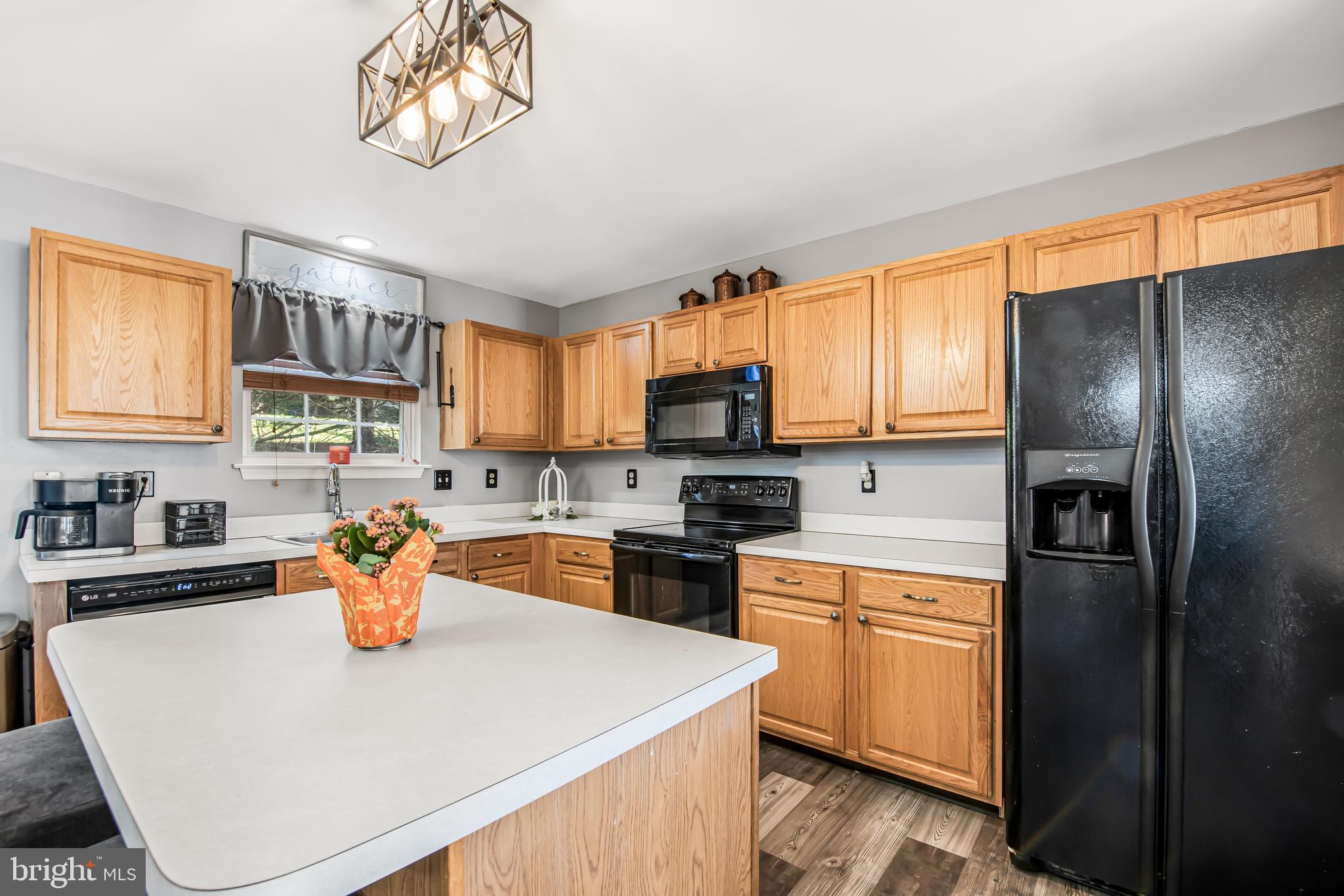 SPRING BROOK VILLAGE - Residential