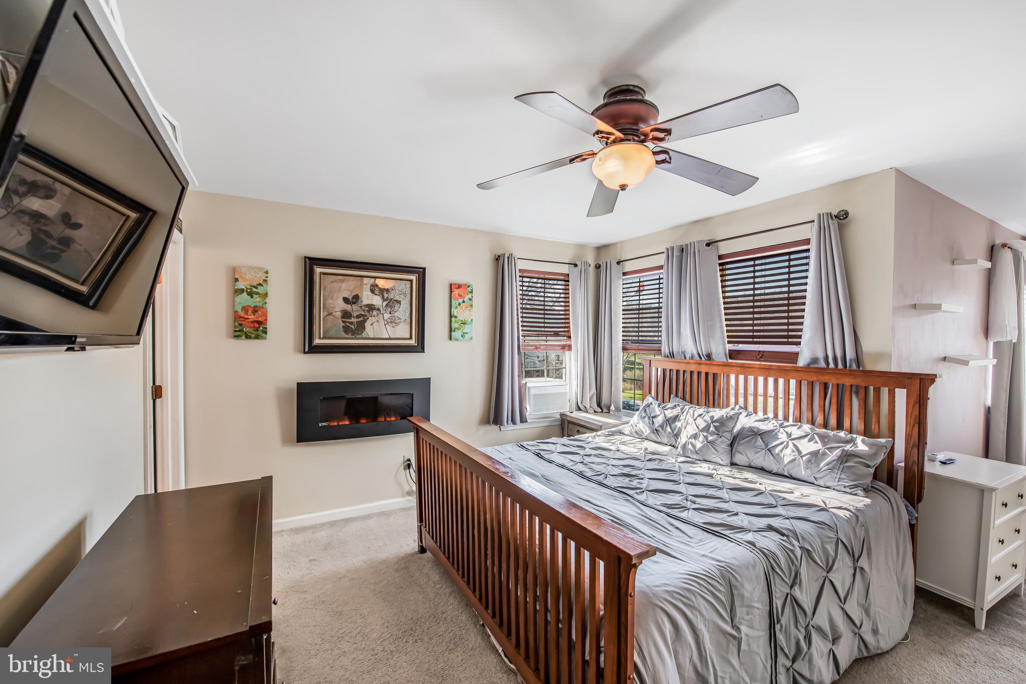 SPRING BROOK VILLAGE - Residential