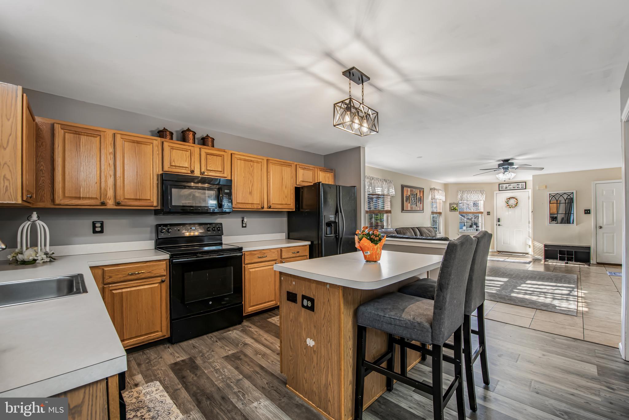 SPRING BROOK VILLAGE - Residential