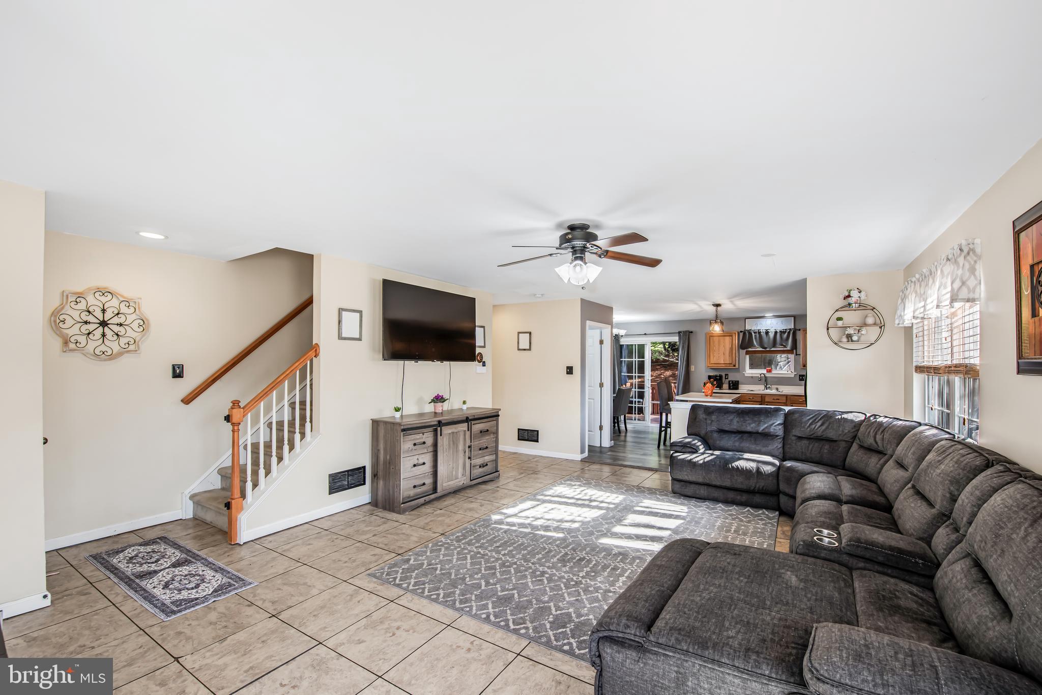 SPRING BROOK VILLAGE - Residential