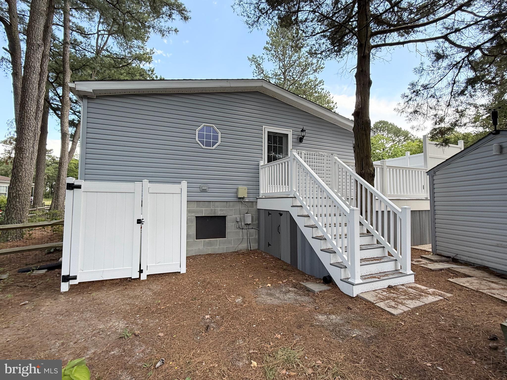 26588 BARN LANE 7