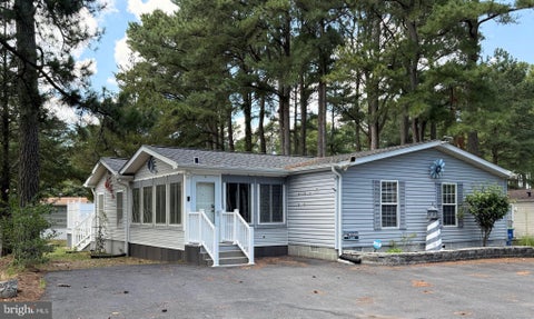 Mobile Home For Sale - 26588 Barn Lane #7<br/> Sussex County, LONG NECK, DE 19966