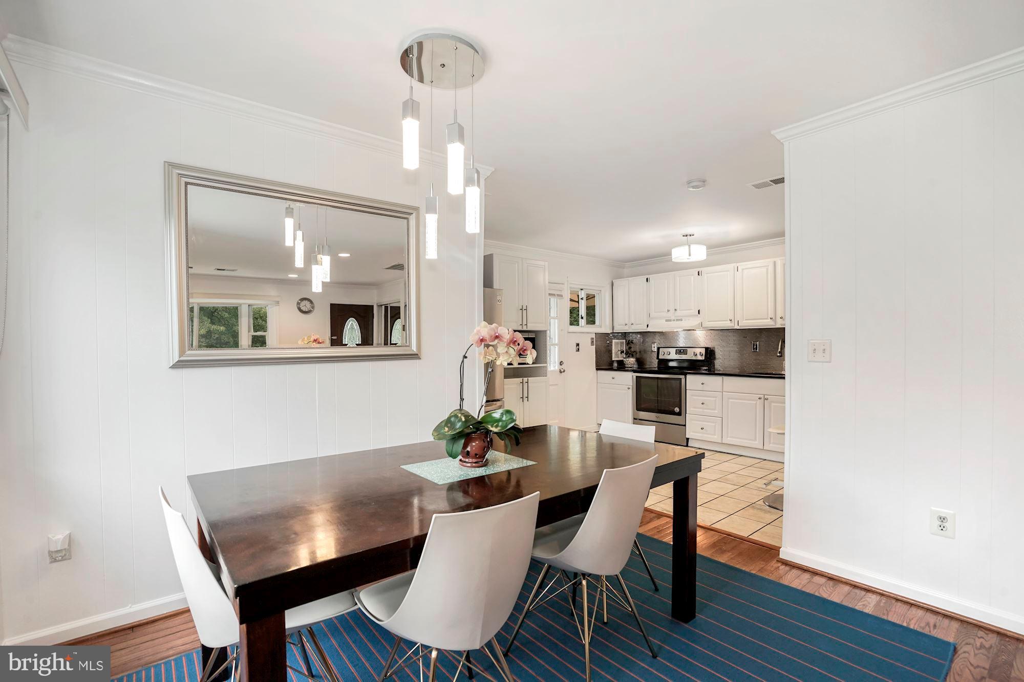 LINCOLNIA HEIGHTS - Residential