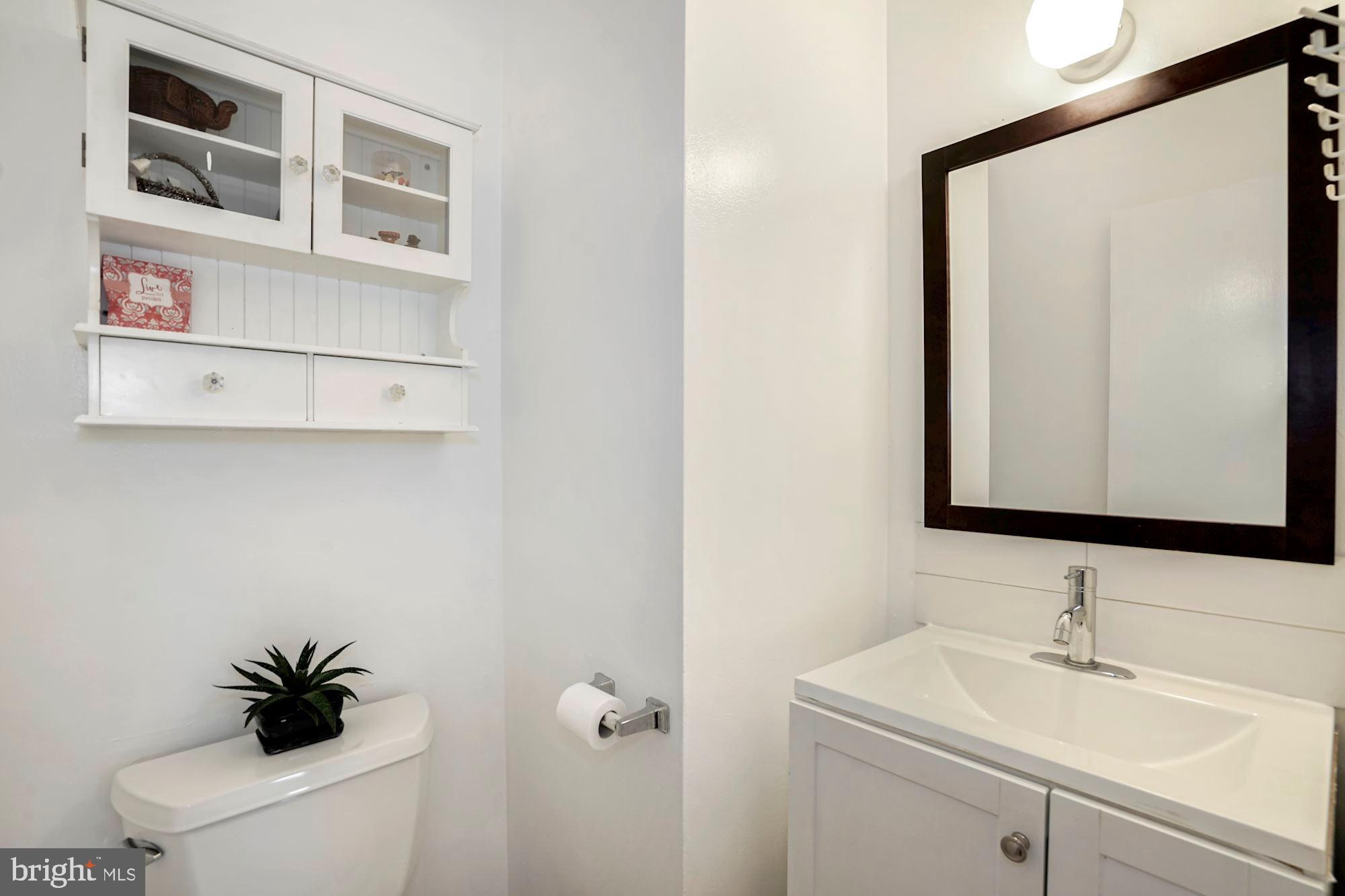 LINCOLNIA HEIGHTS - Residential