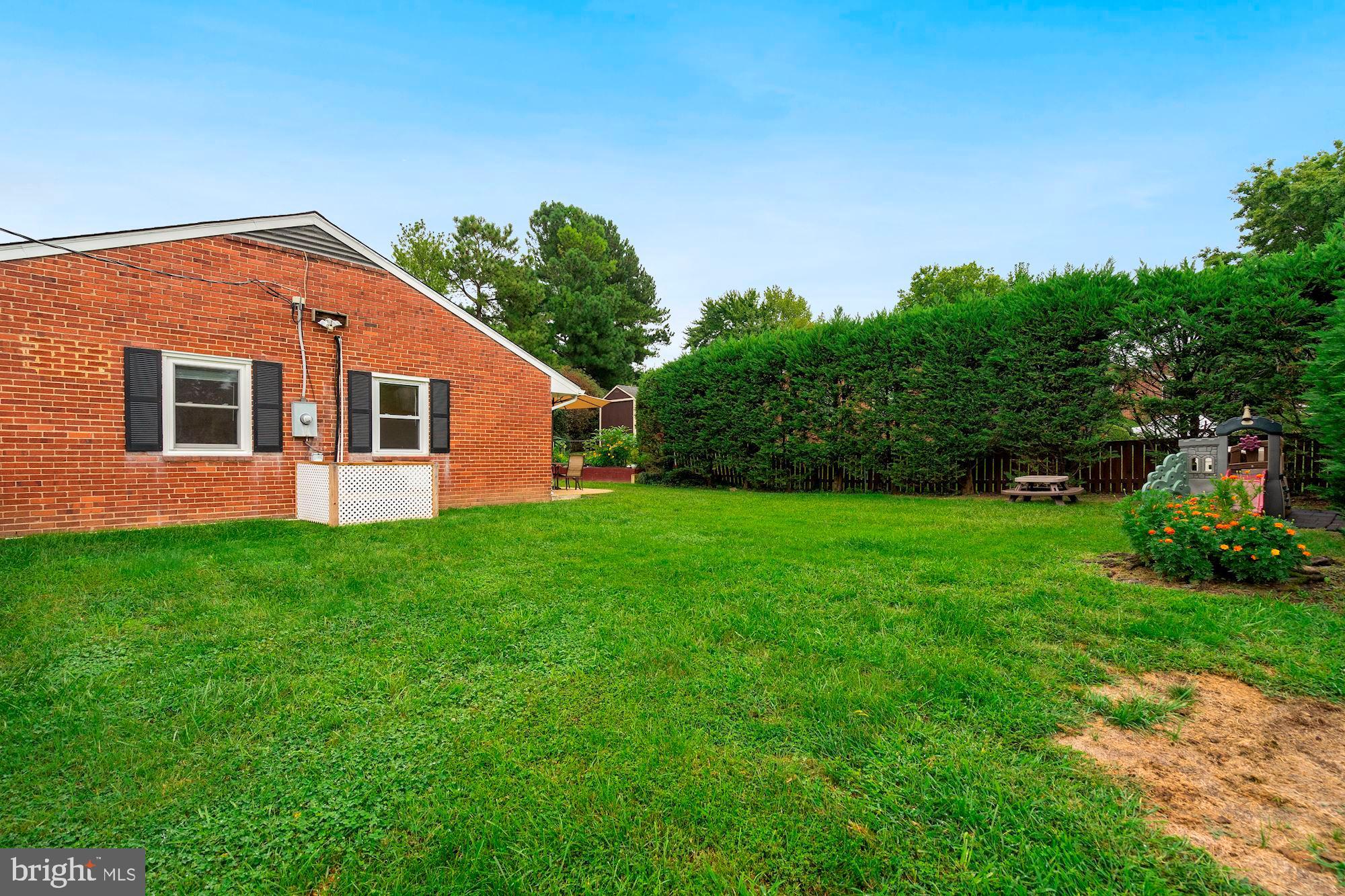 LINCOLNIA HEIGHTS - Residential