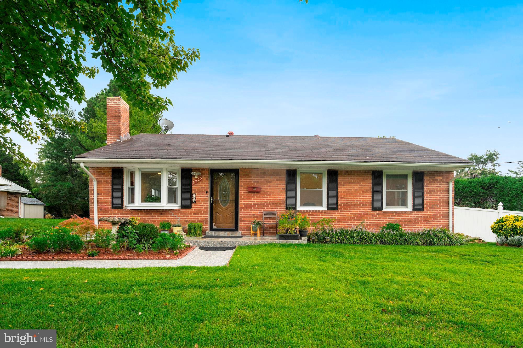 LINCOLNIA HEIGHTS - Residential