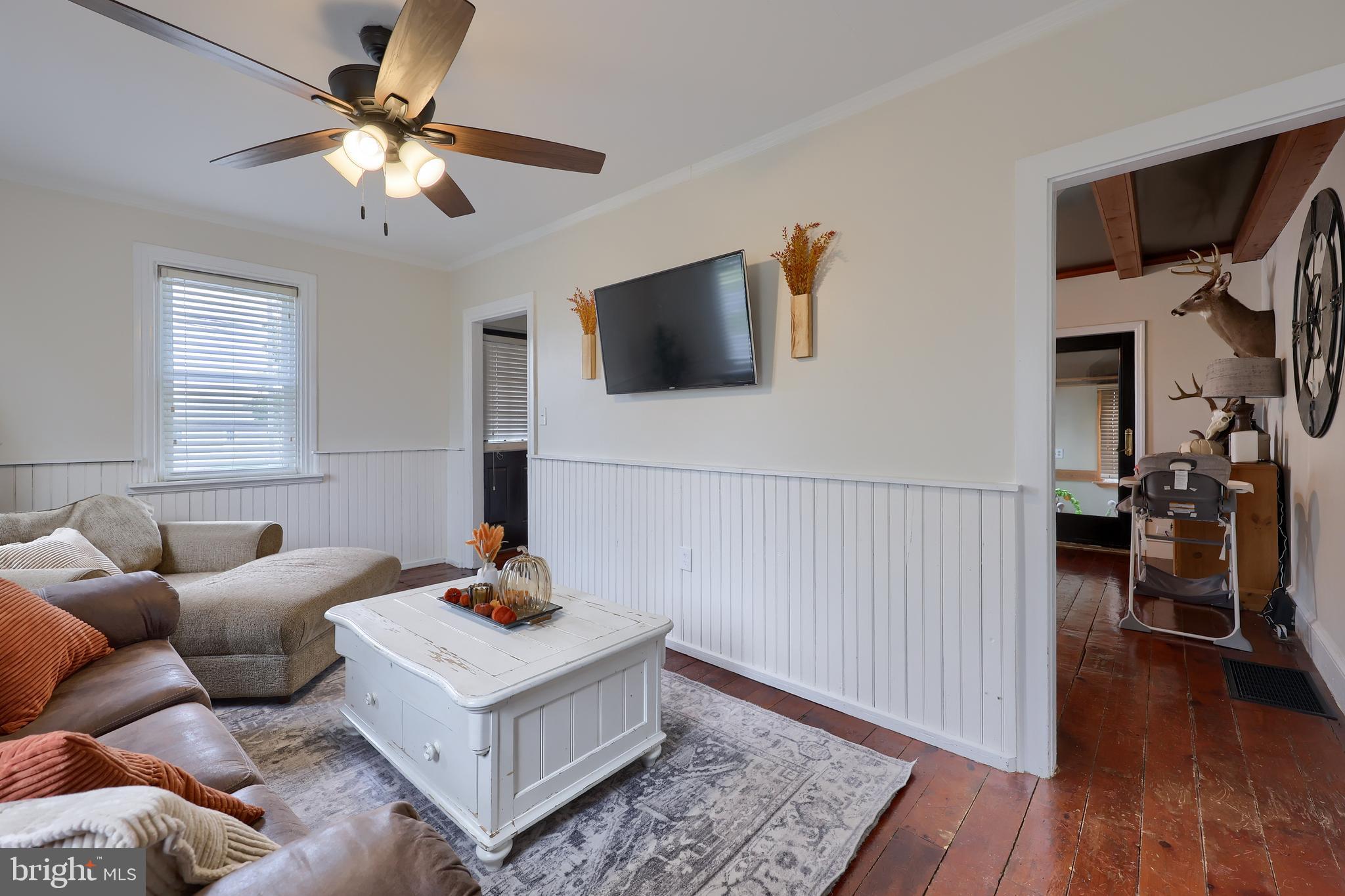 PENN MANOR - Residential