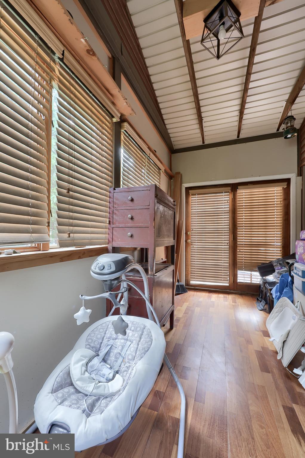 PENN MANOR - Residential