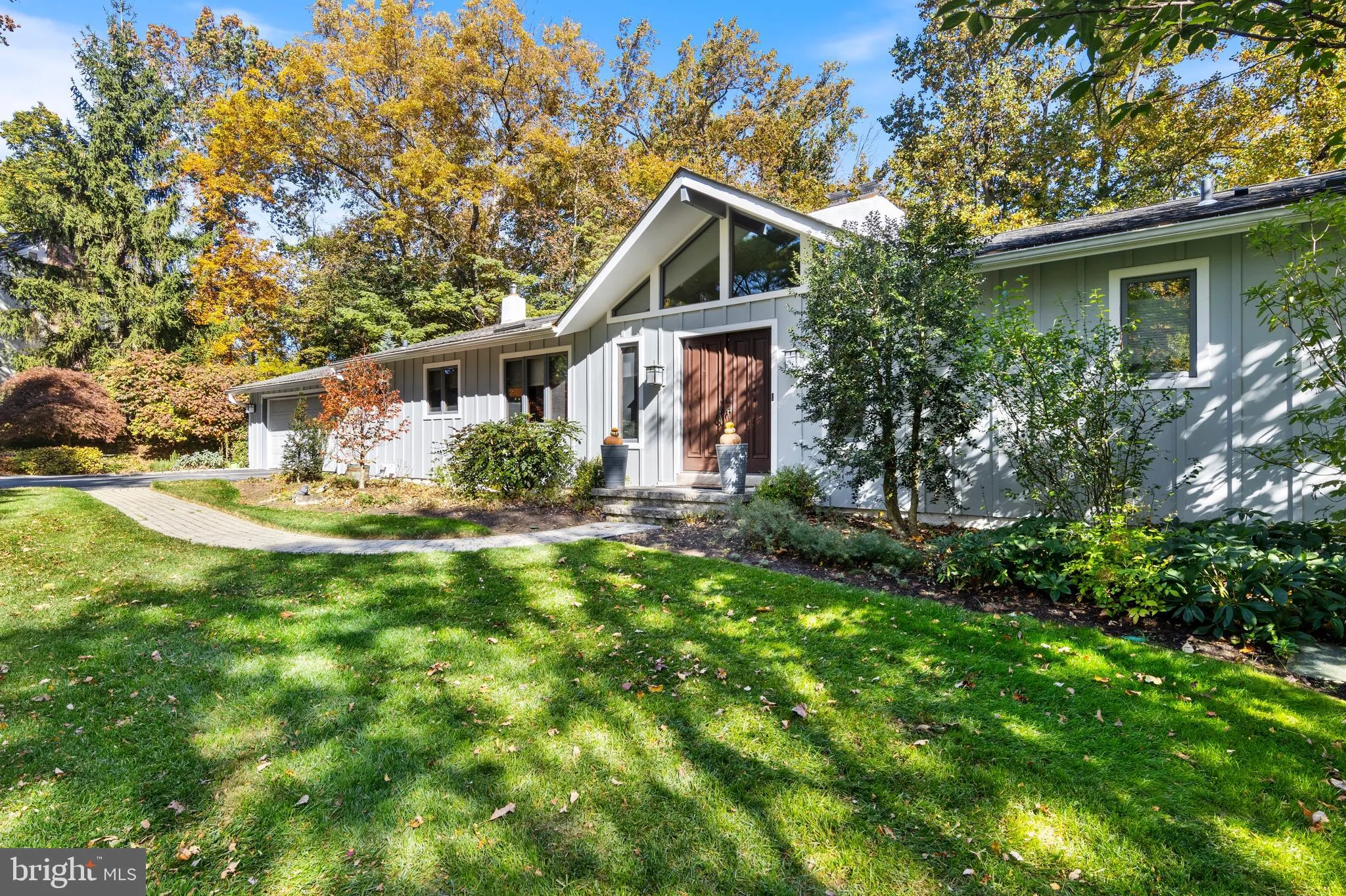 Newtown Square, Pennsylvania 19073, United States, 5 Bedrooms Bedrooms, ,3 BathroomsBathrooms,Residential,Coming Soon,230816