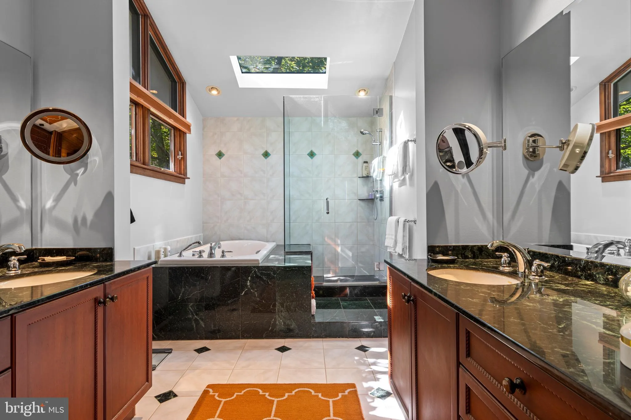 Newtown Square, Pennsylvania 19073, United States, 5 Bedrooms Bedrooms, ,3 BathroomsBathrooms,Residential,Coming Soon,230816