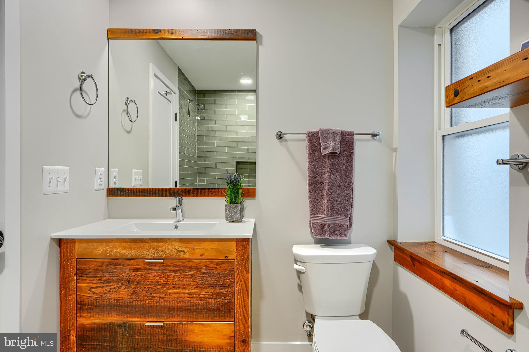 RIVERSIDE - Residential