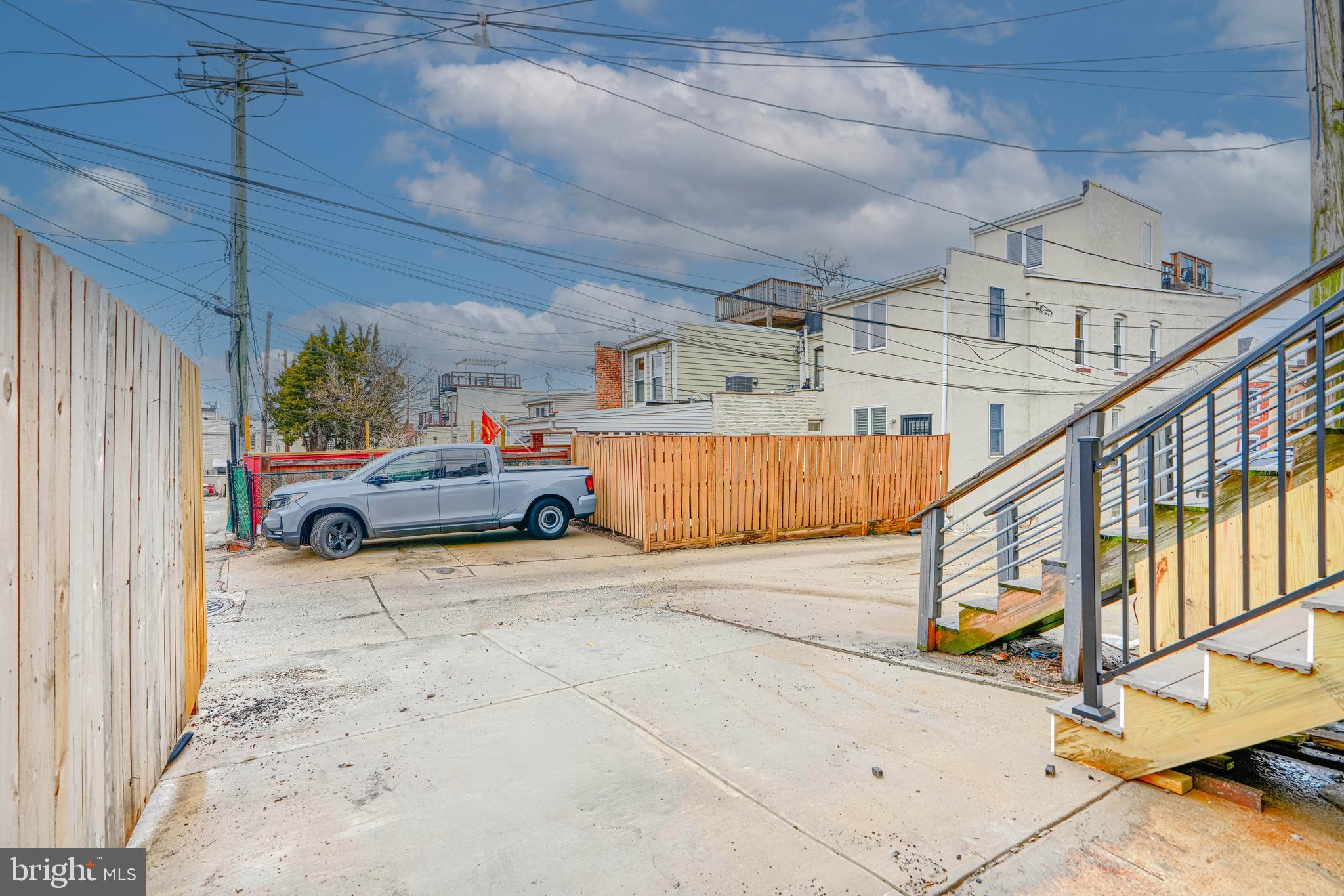 RIVERSIDE - Residential