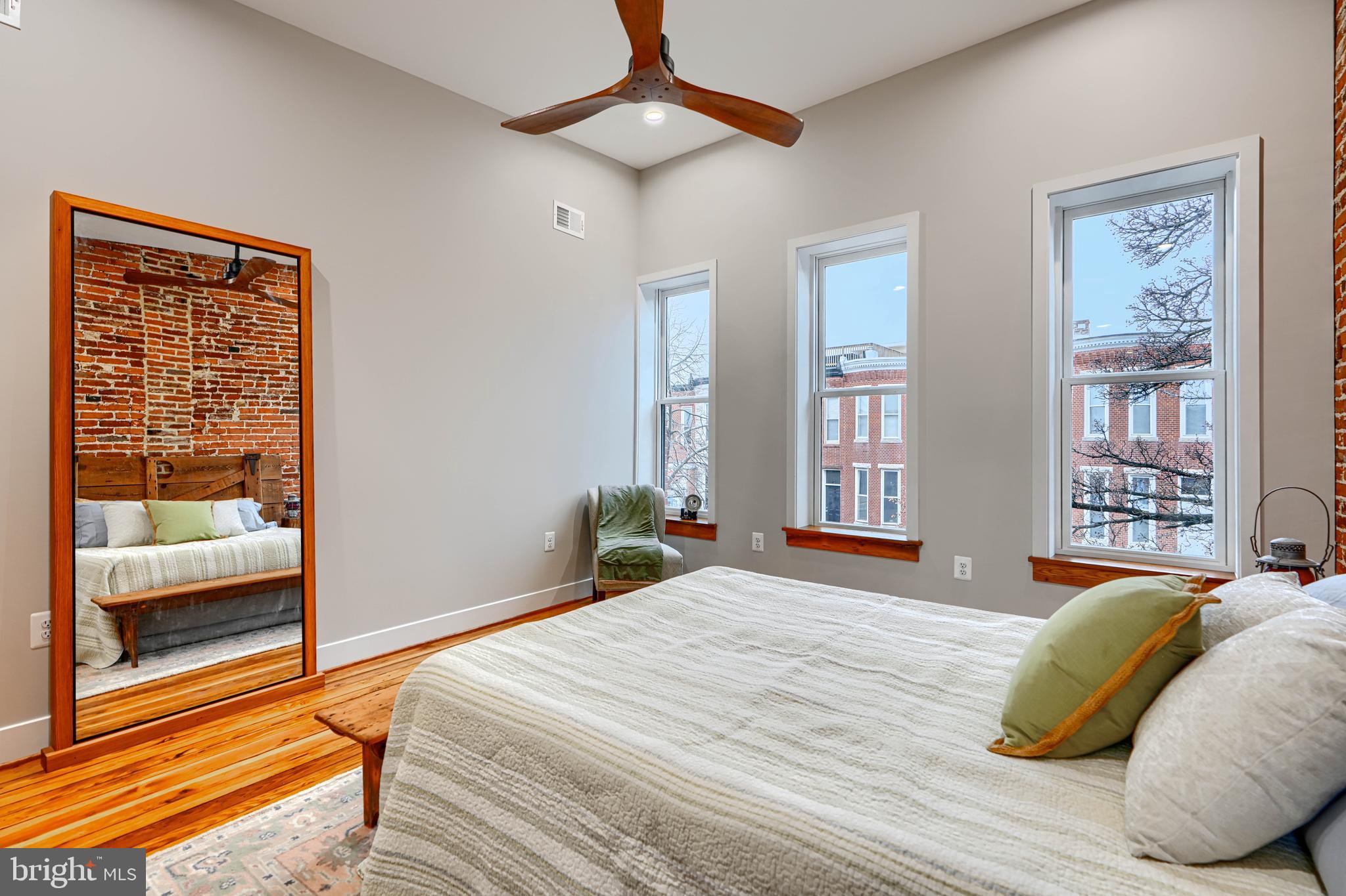 RIVERSIDE - Residential