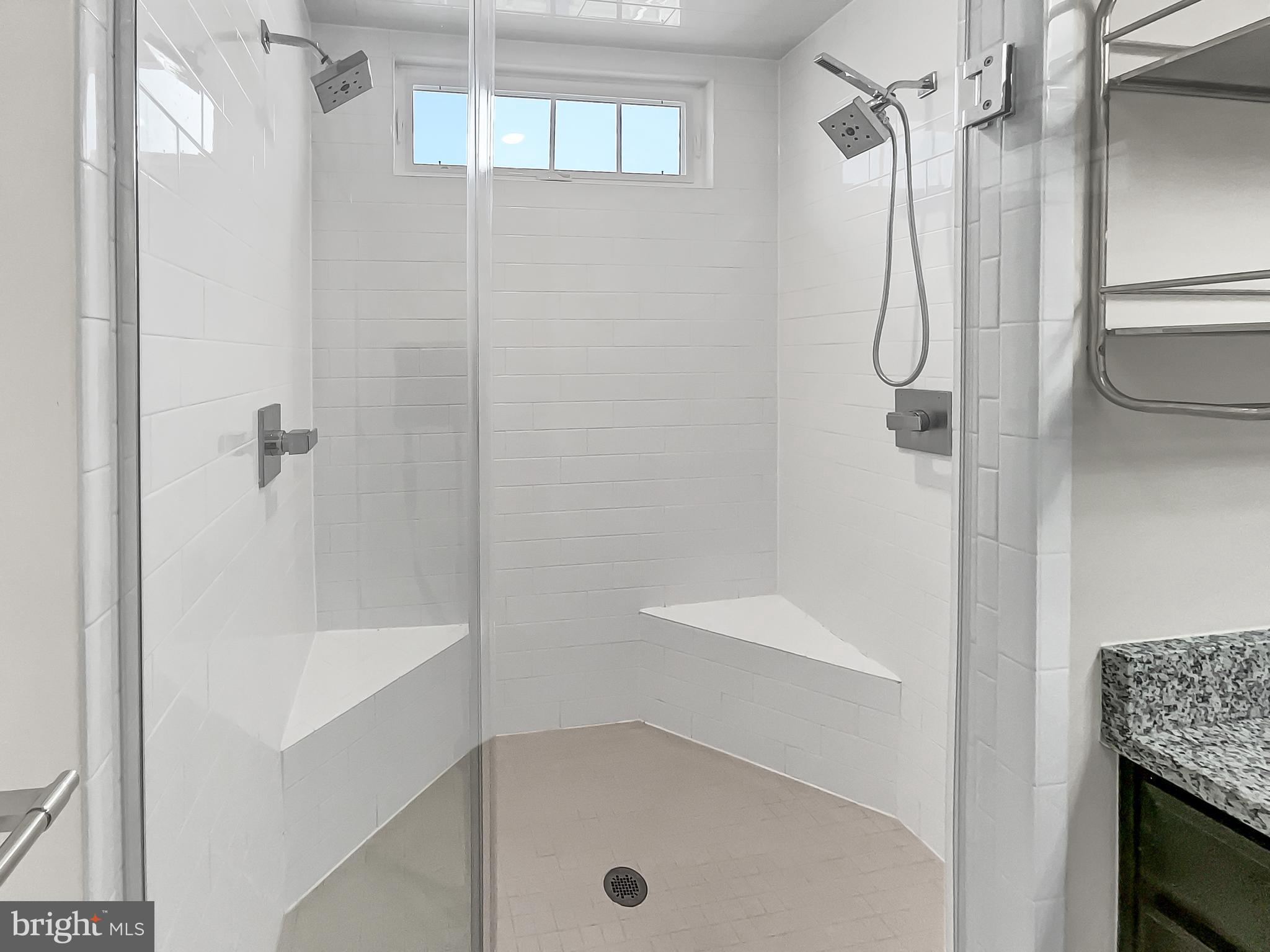 ARCOLA - Residential