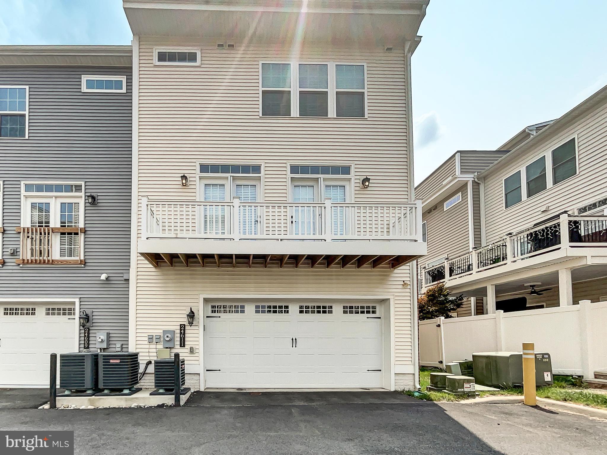 ARCOLA - Residential